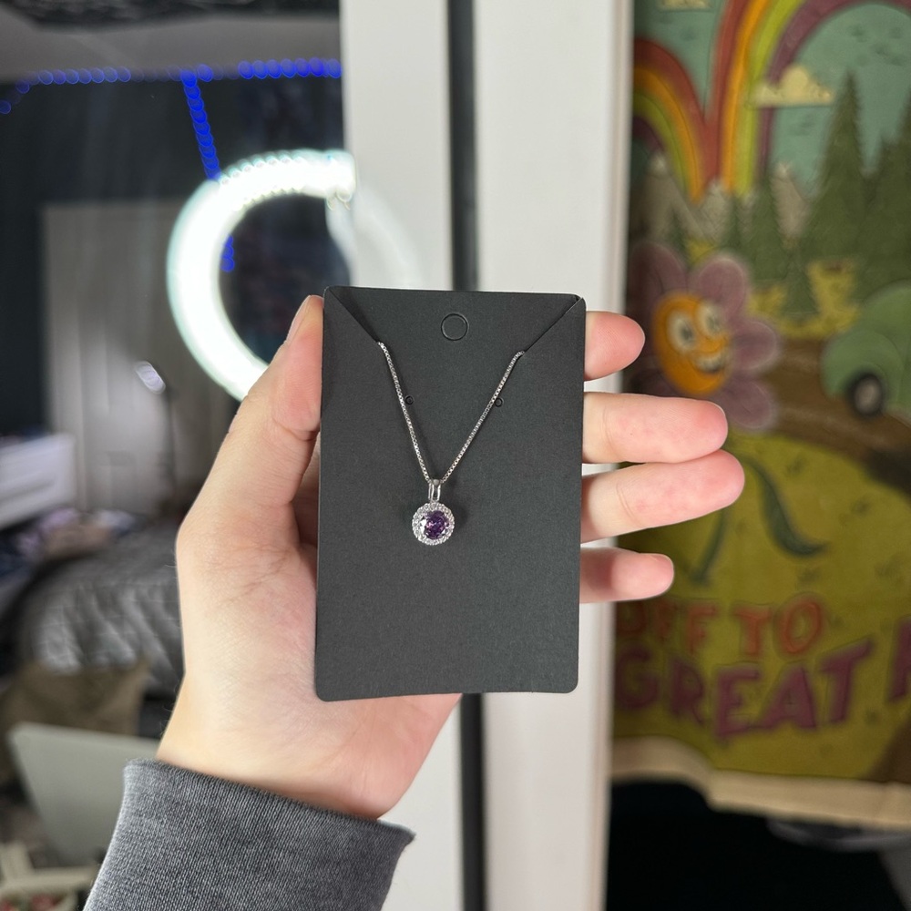 VVS Cut purple gemstone real silver necklace!